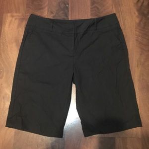 New York and Company Stretch Bermuda Shorts
